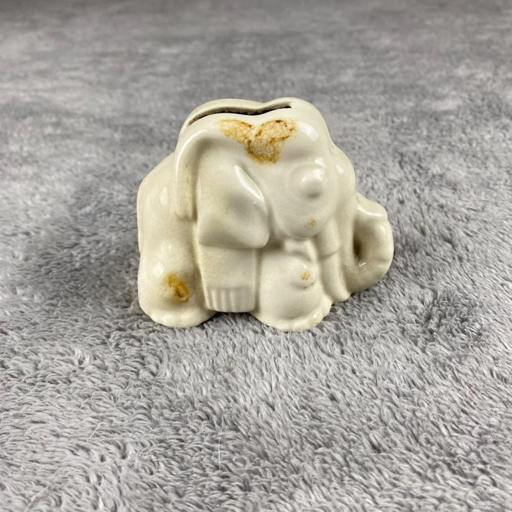 Vintage Listerine Razor Blade Holder‎ Elephant